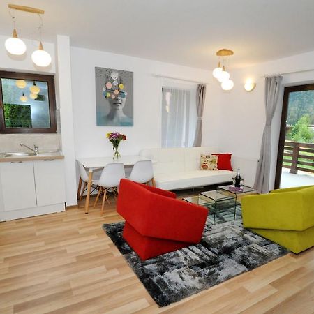 Yael Luxury Apartments 1 Buşteni Eksteriør billede