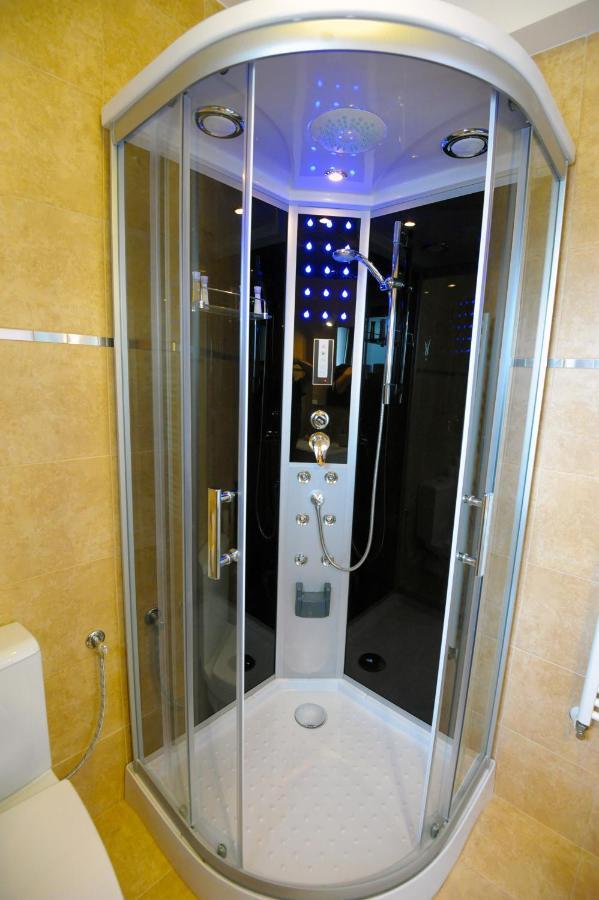 Yael Luxury Apartments 1 Buşteni Værelse billede